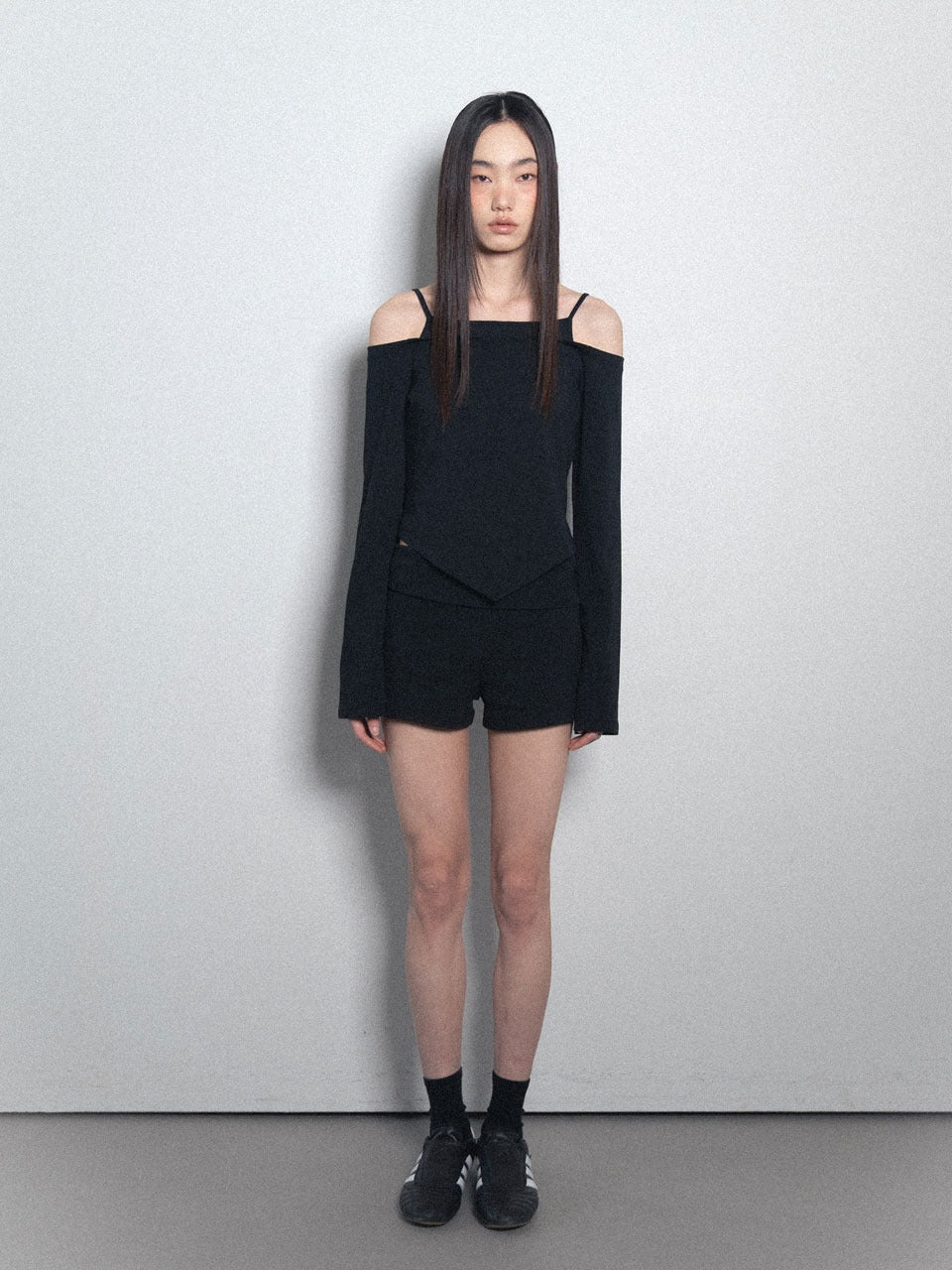 visus-ss-26-fold-over-shorts-black-black-s