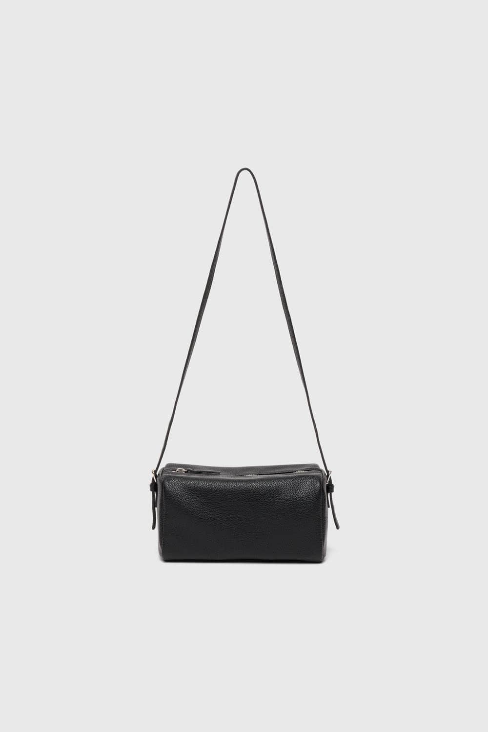 anedit-fw-26-riva-pebble-graine-shoulder-bag-black-beige-s