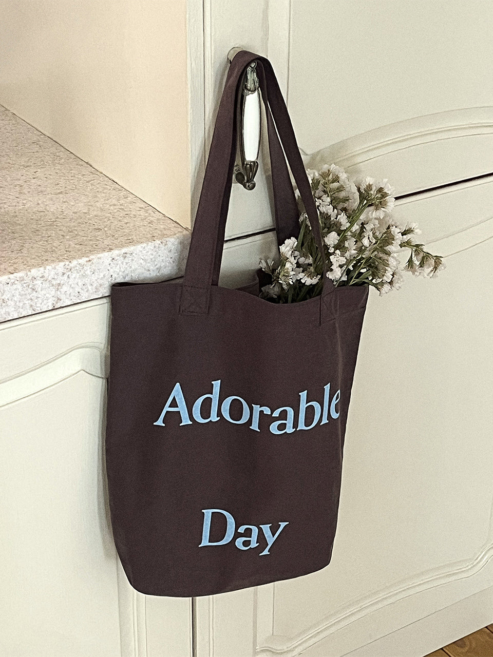 gocori-ss-26-adorable-day-bag-mocha-mocha-s