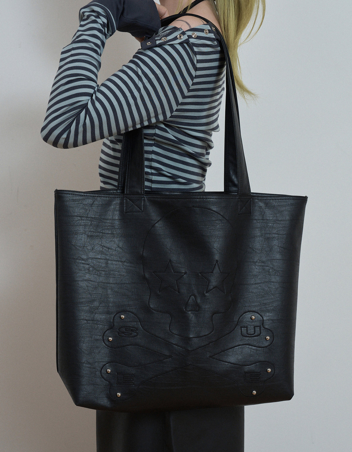 setup-exe-fw-26-skull-faux-leather-shopper-bag-black-black-s