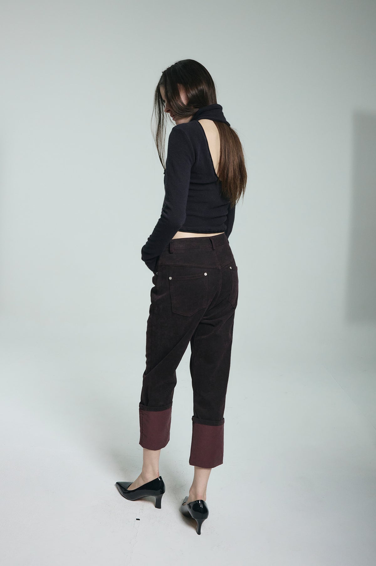 gimmetheyoung-fw-26-g-side-buckle-turn-up-pants-burgundy-burgundy-s