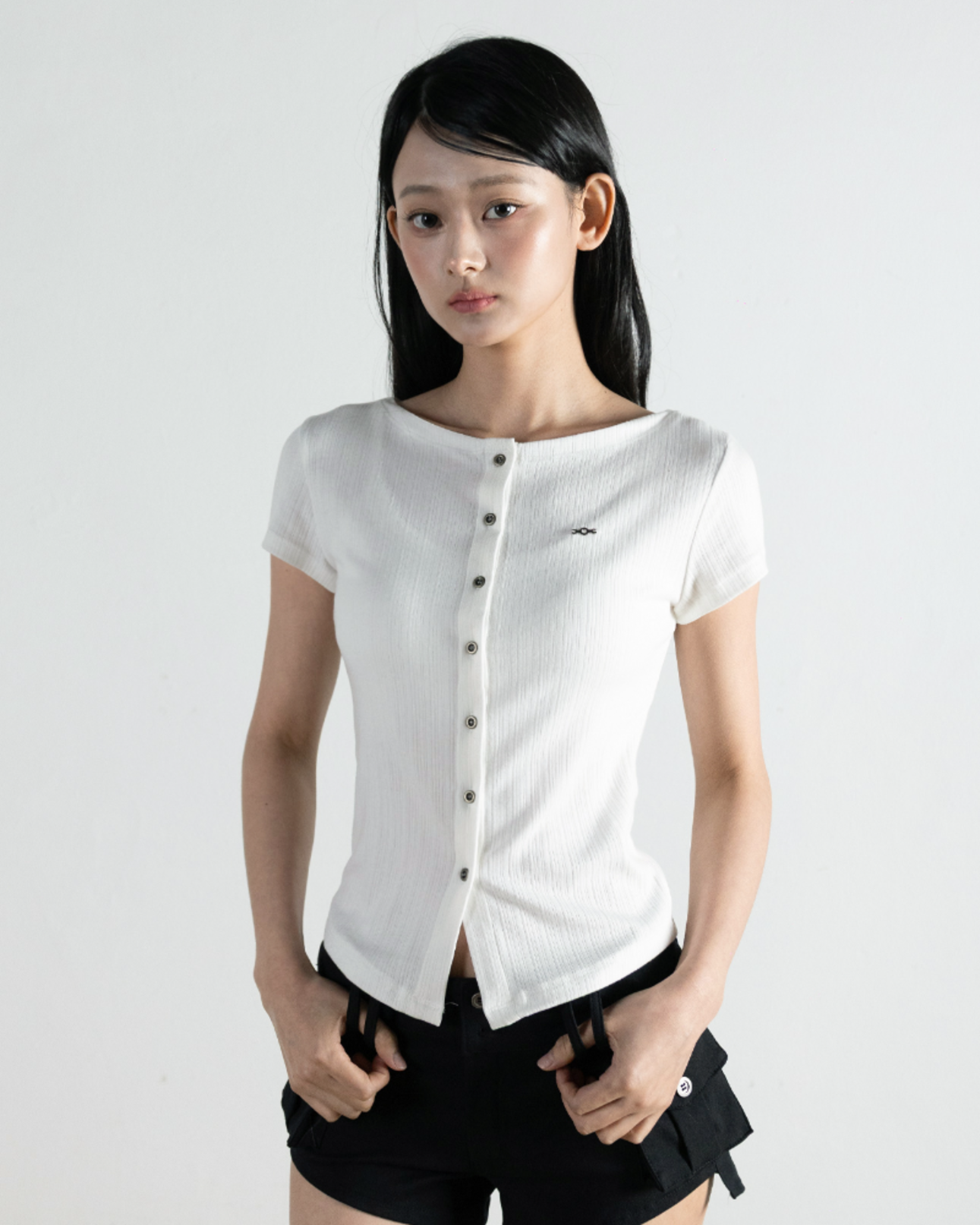 magoren-seoul-fw-26-open-boat-neck-t-shirt-white-white-s