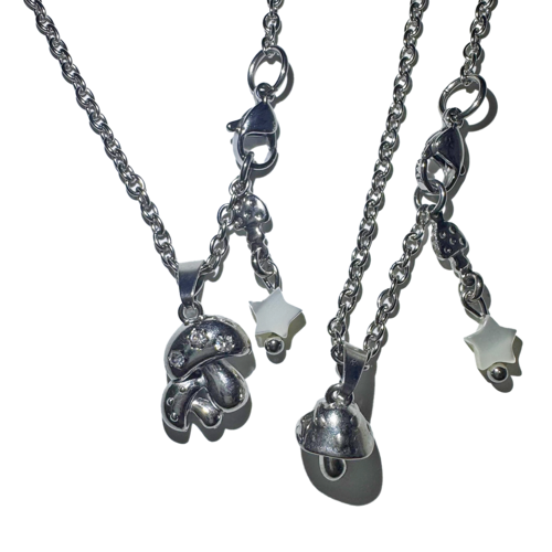 3amgang-ss-26-star-mushroom-necklace-silver-s
