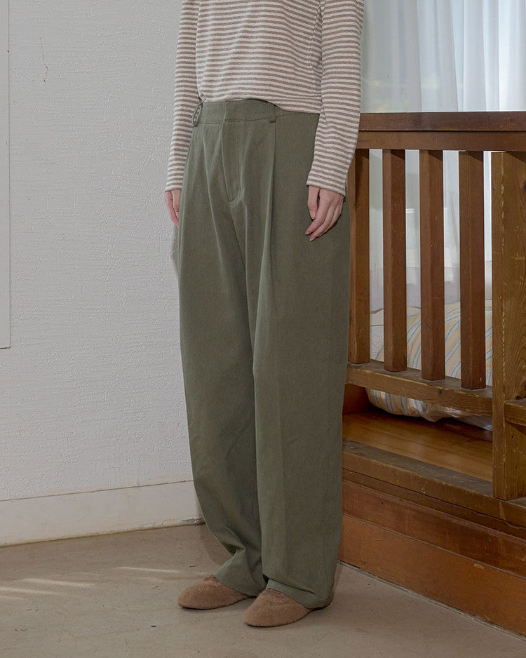 snuggiest-fw-26-zoe-one-tuck-chino-pants-khaki-khaki-s