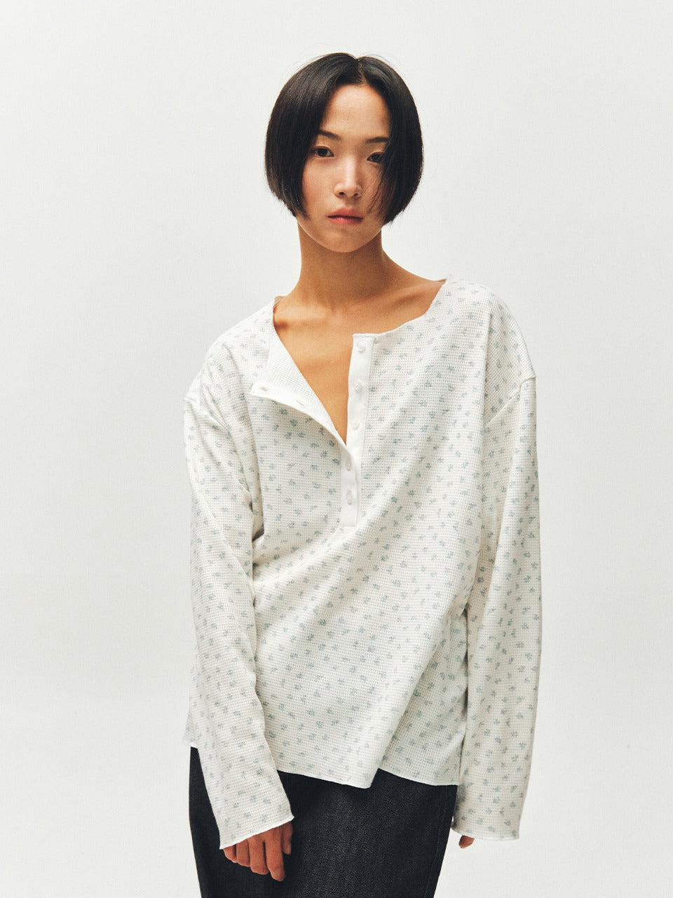 plzproject-fw-25-waffle-henley-longsleeve-floral-cream-floral-cream-s