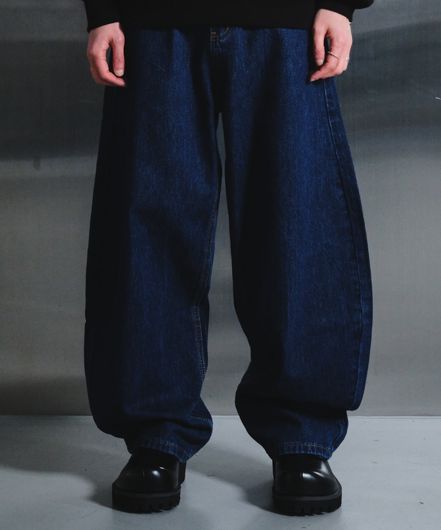 dwscompany-ss-25-balloon-fit-wide-denim-pants-(indigo-blue)