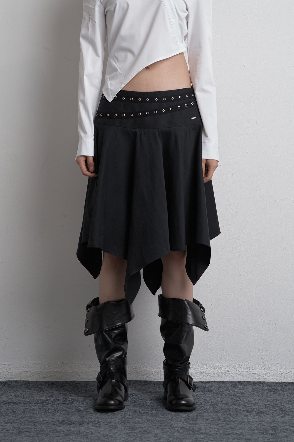 synerjyn-fw-25-eyelet-unbalanced-midi-skirt-black-black-s