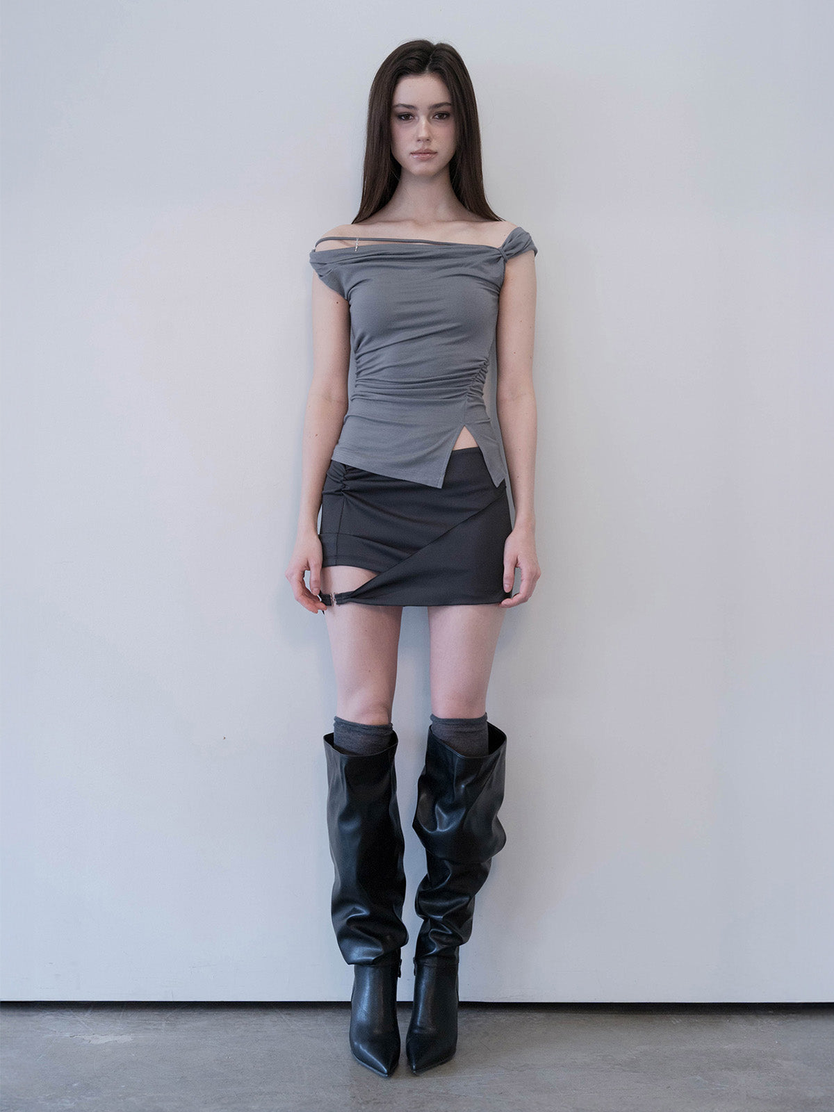 damio-ss-26-draped-strap-sleeveless-top-charcoal-charcoal-s