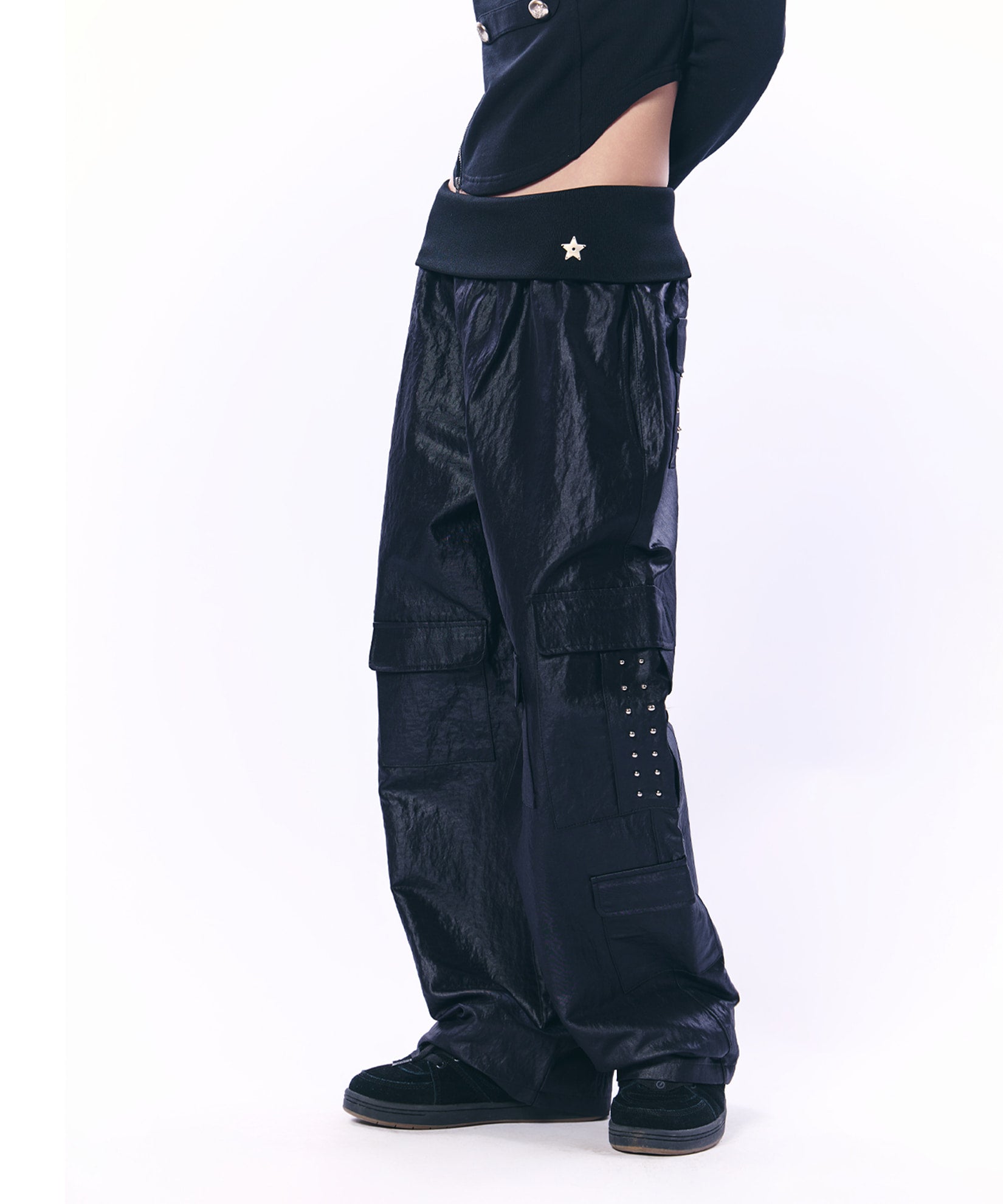 SETUP EXE] MULTI-POCKET STUDDED PANTS / BLACK – SellerWork