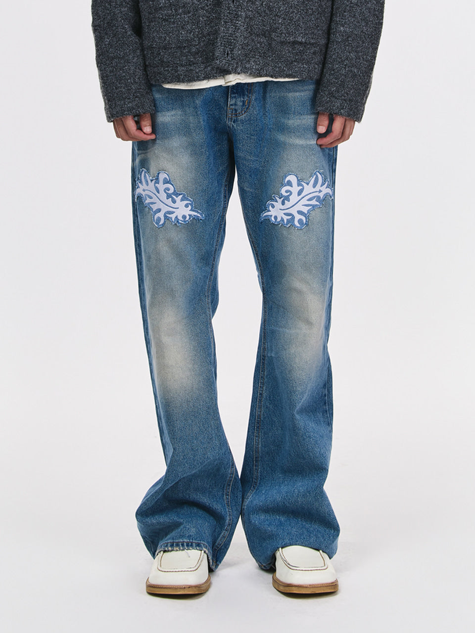 the-greatest-fw-25-wetern-patch-denim-pants-blue-s