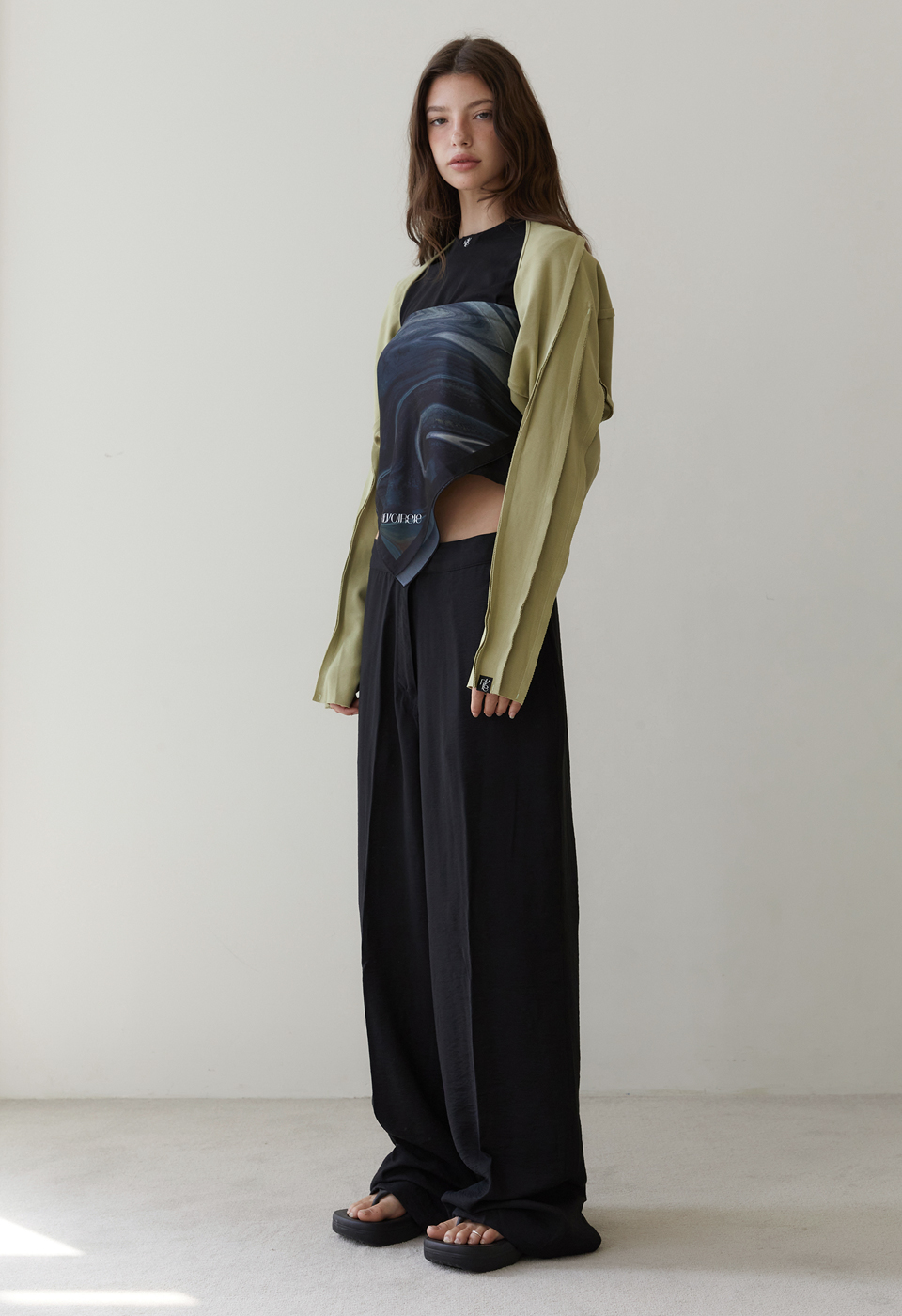 revoirsis-ss-26-rvis-reversible-cutting-bolero-olive-olive-s