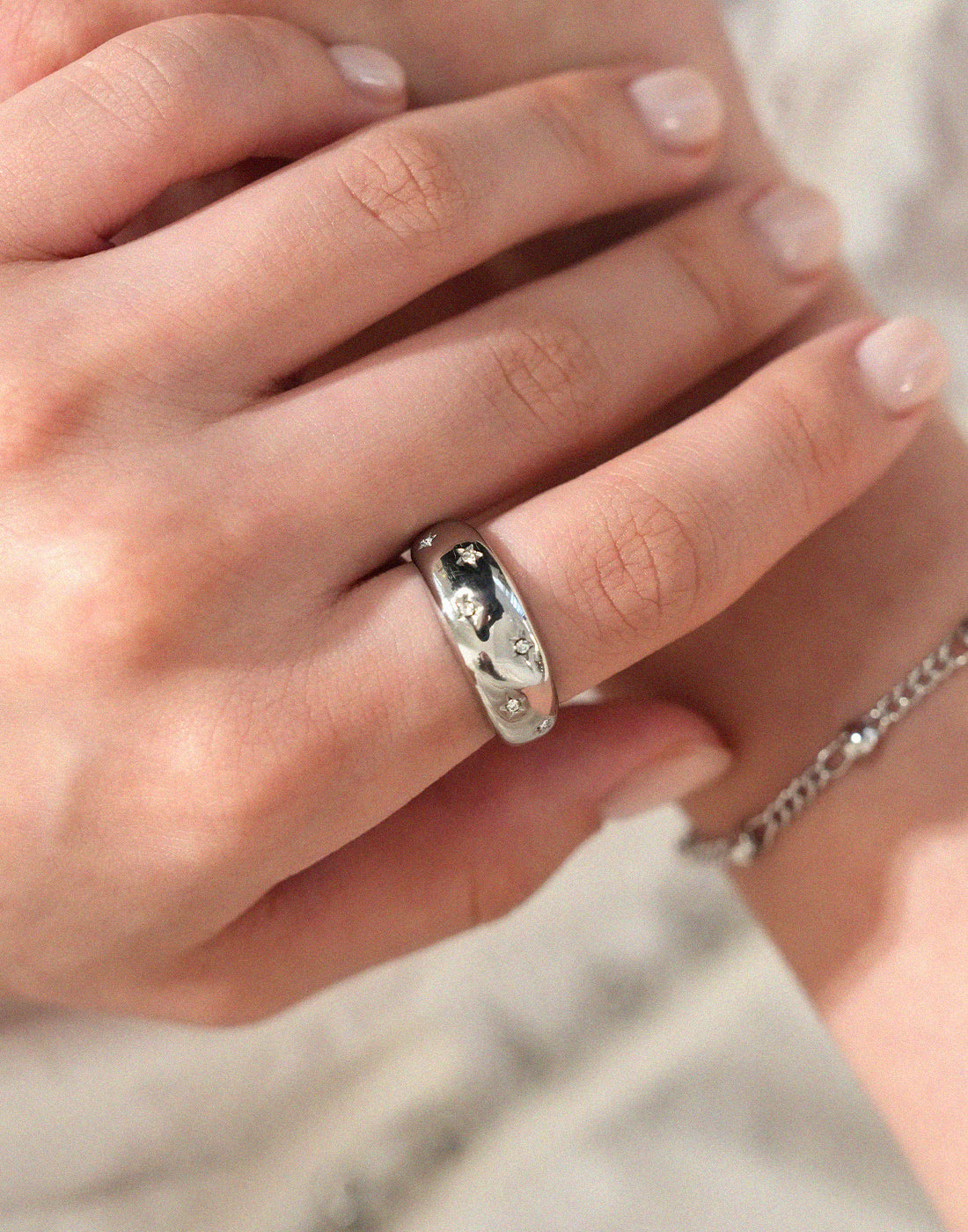 boho-libertude-ss-26-starlace-band-ring-silver-s