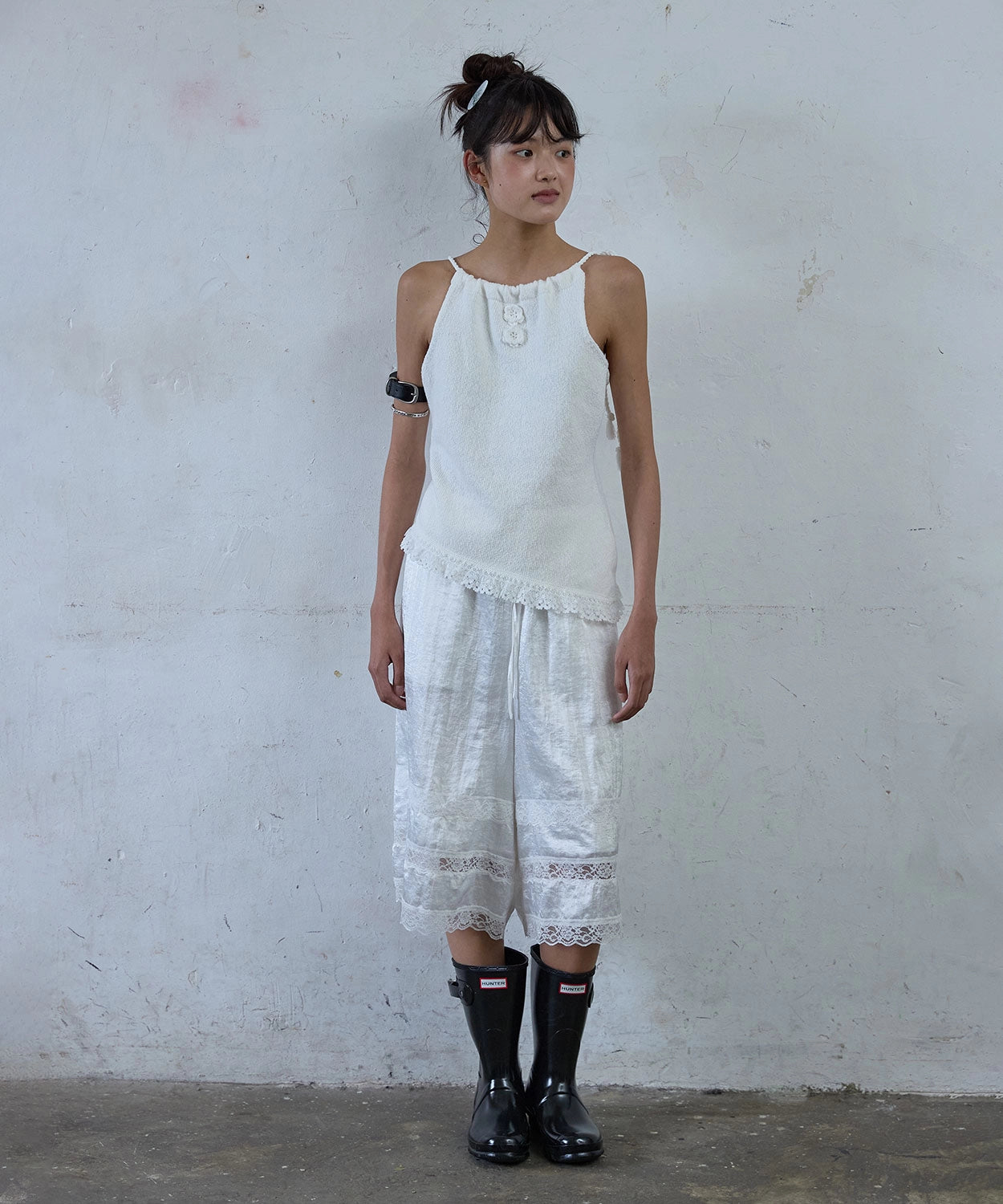 hokuspokus-ss-25-silky-lounge-bermuda-pantswhite-white-s