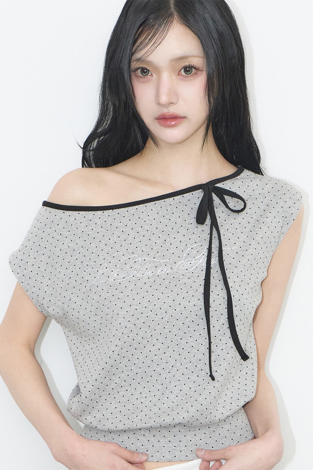 illigo-ss-26-polka-dot-boat-neck-top-gray-gray-s
