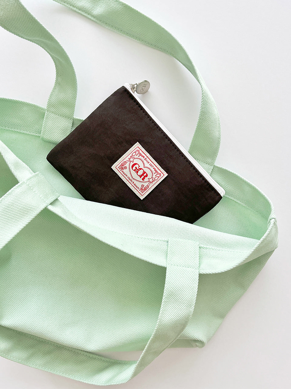 gocori-ss-26-garden-city-pouch-brown-brown-s