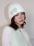meenderi-fw-24-flower-flake-beanie-white