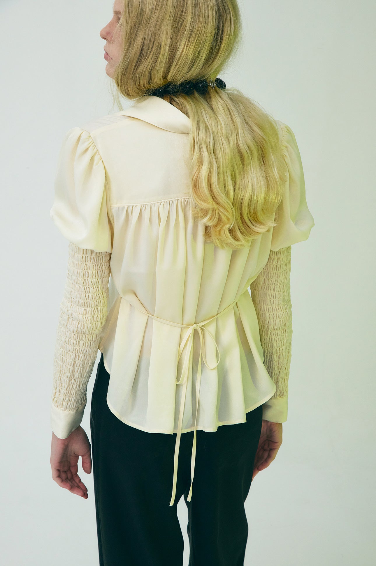 gimmetheyoung-fw-25-g-smocked-puff-silk-shirt-remon-bemon-s