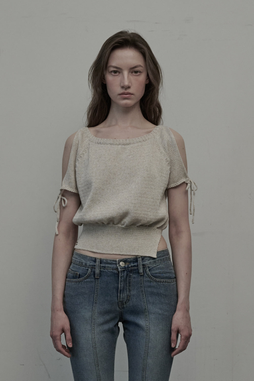 mausoleum-ss-25-ribbon-grace-knit-topbeige