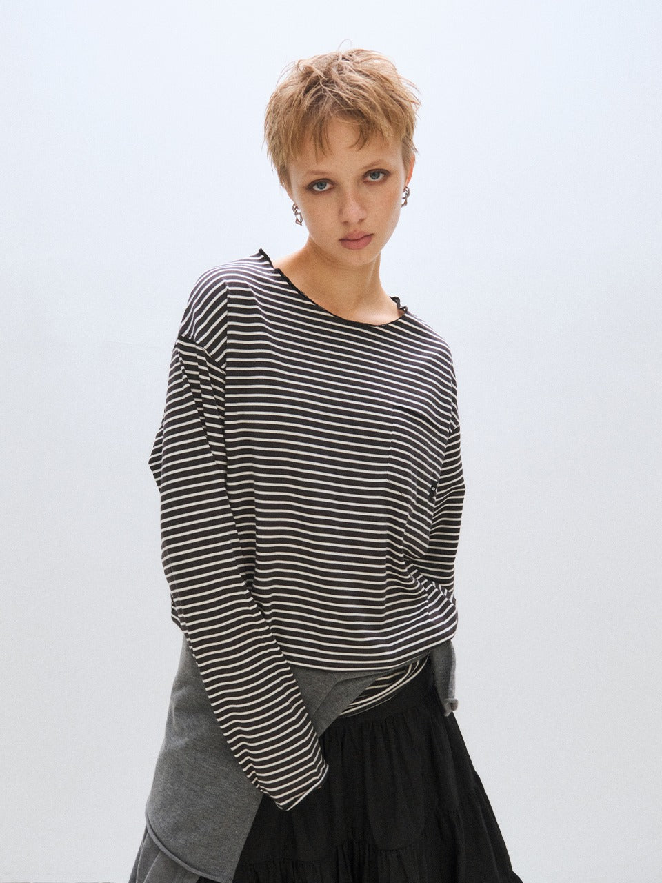 plzproject-fw-25-loose-stripe-long-sleeve-charcoal-charcoal-s