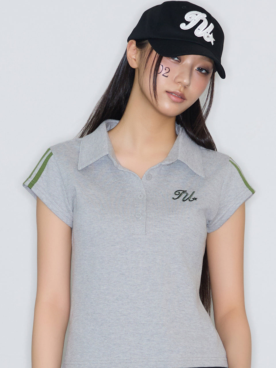 luv-is-true-ss-25-e-basic-collar-tape-tee-gray-gray-s
