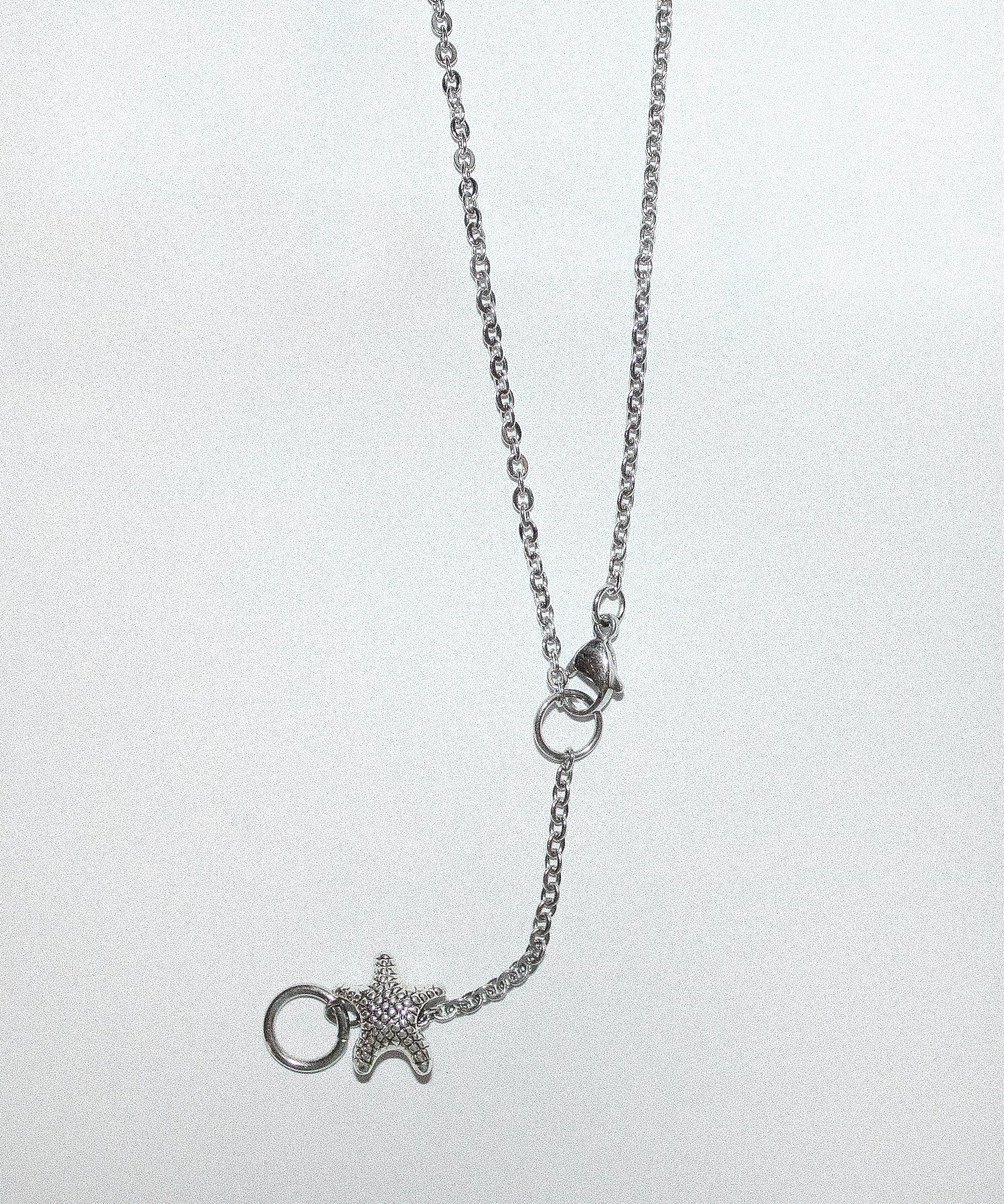 eessay-fw-25-sea-star-necklace-silver-s