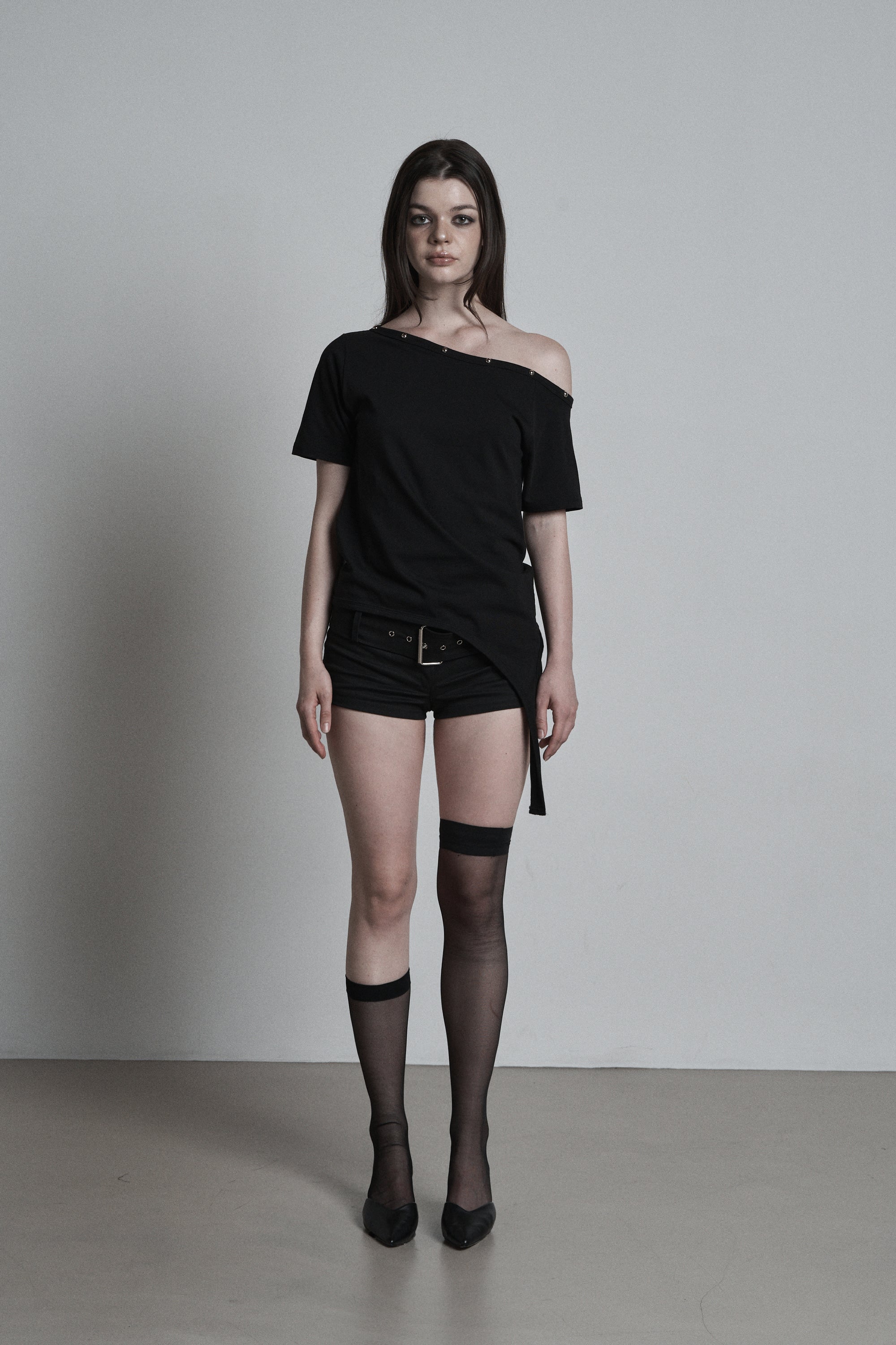 kanda-maritsu-ss-26-stud-off-shoulder-half-t-black-black-s