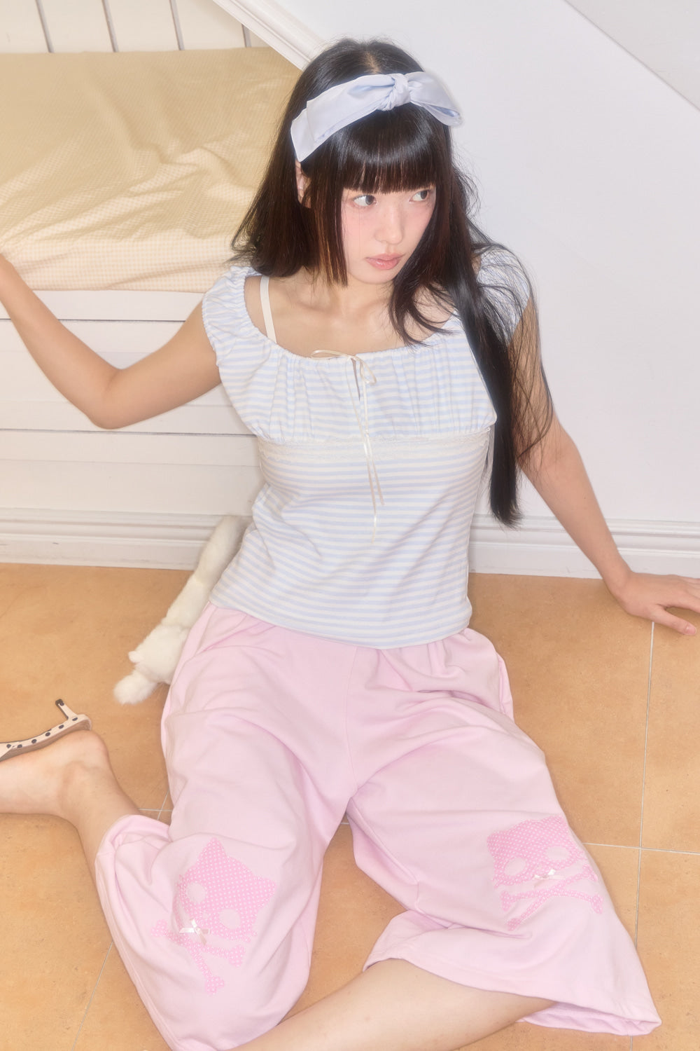 shakiri-ss-26-mimi-stripe-lace-shirring-top-blue-blue-s