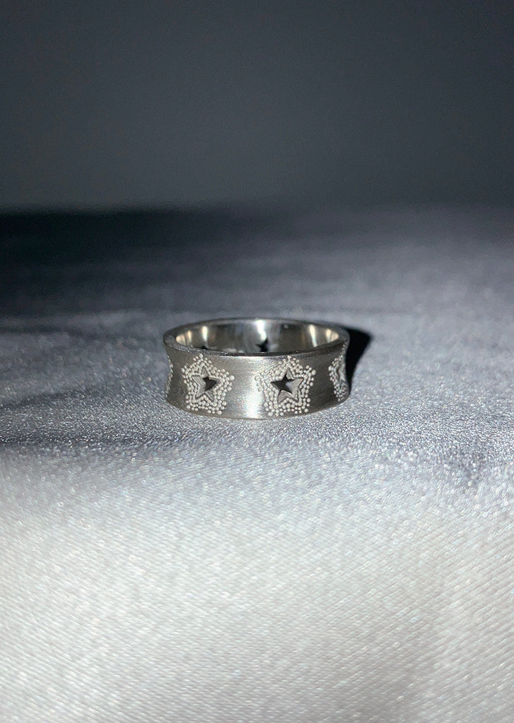 fillow-ss-25-star-hole-beaded-ring-bold-matt-o