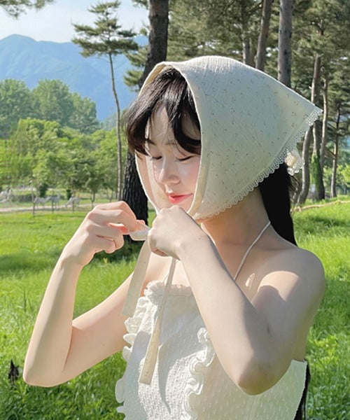 vonong-fw-25-vintage-flower-kerchief-white-s