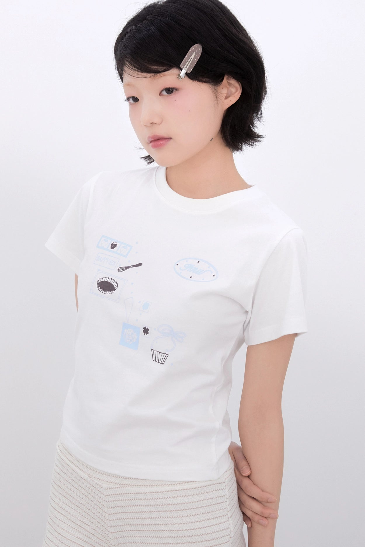 innermuseum-ss-25-baking-print-tshirt-(blue)