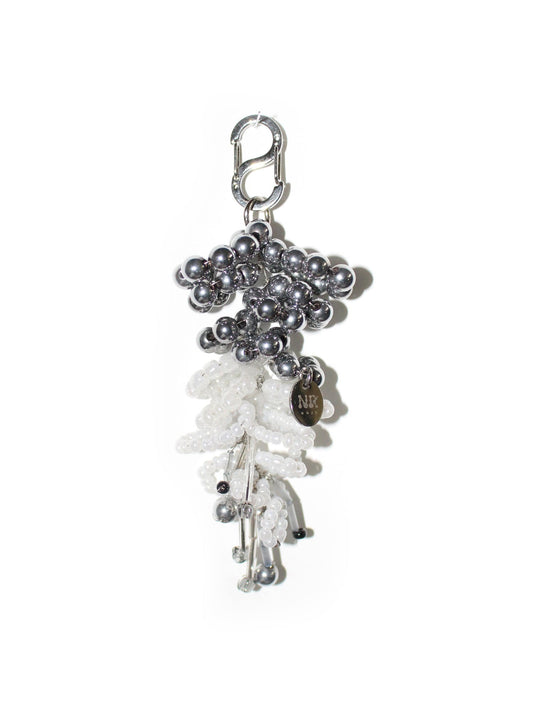 nariobjet-seasonless-couture-lyrical-moment-keyring-_-white