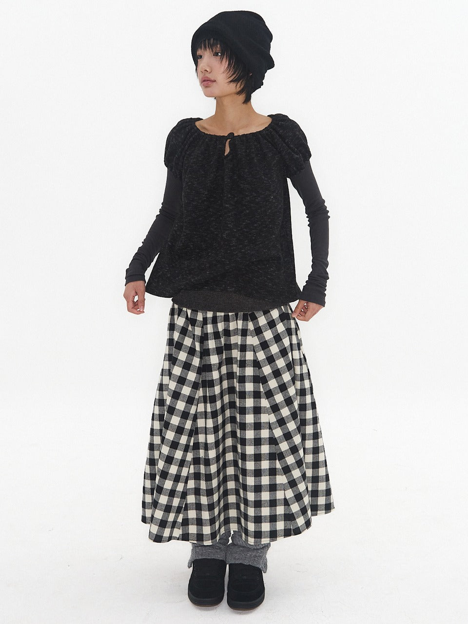 expired-girl-fw-25-patchy-gingham-skirt-black-black-s