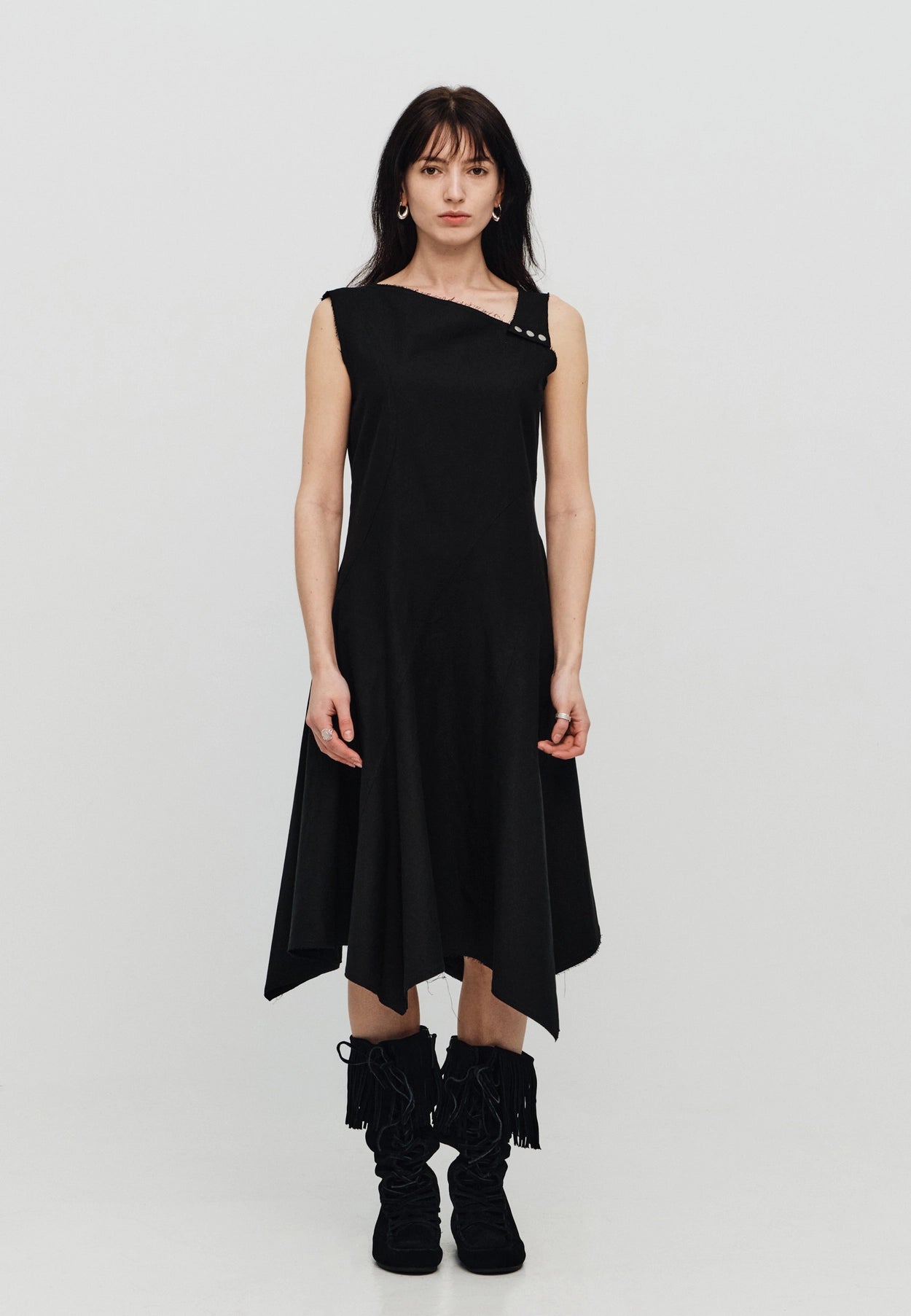 sealot-ss-25-asymmetric-cut-snap-cotton-maxi-dress-black-black-o