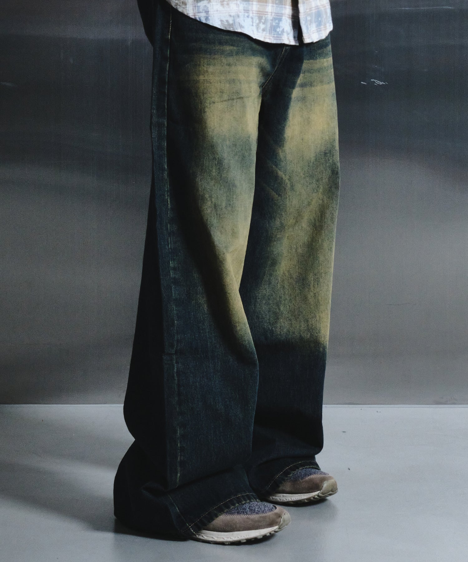 dwscompany-ss-25-double-washed-wide-denim-pants-(washed-yellow)
