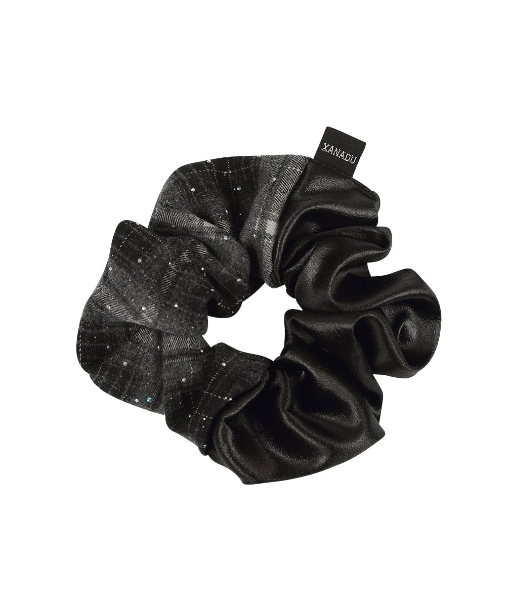xanadu-fw-25-half-check-scrunchie-black-s