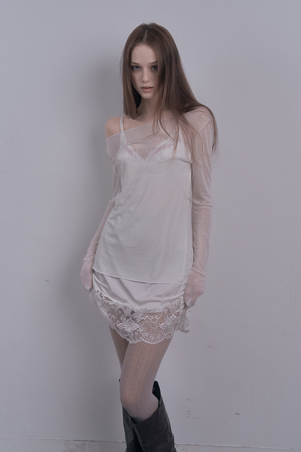 damio-fw-26-faded-lettering-sheer-top-ivory-ivory-s