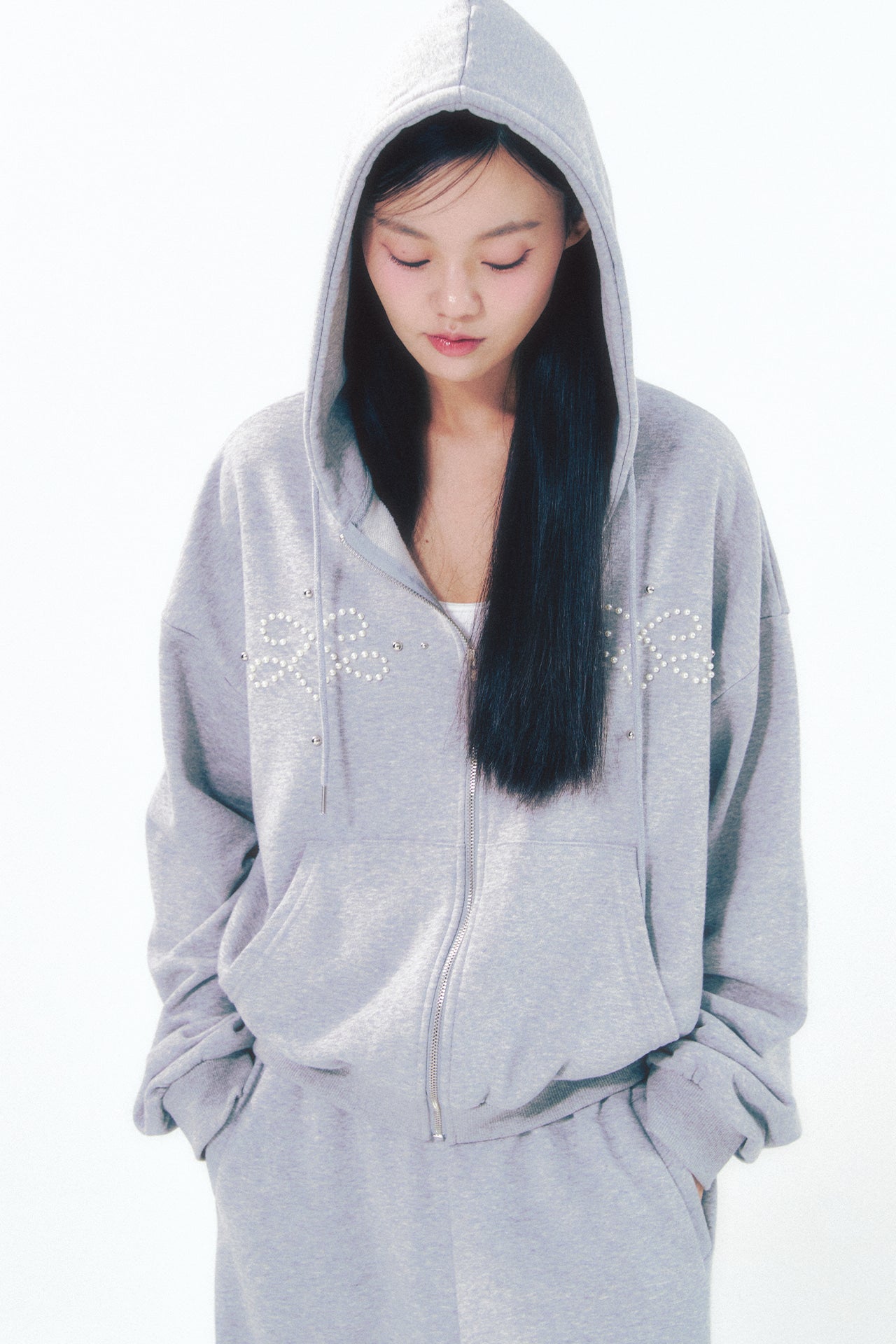 moilly-fw-24-pearl-hoodie-zipup-gray