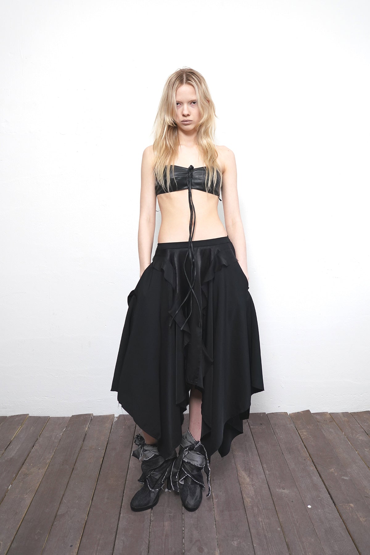 dared-ss-26-layered-panel-skirt-black-s