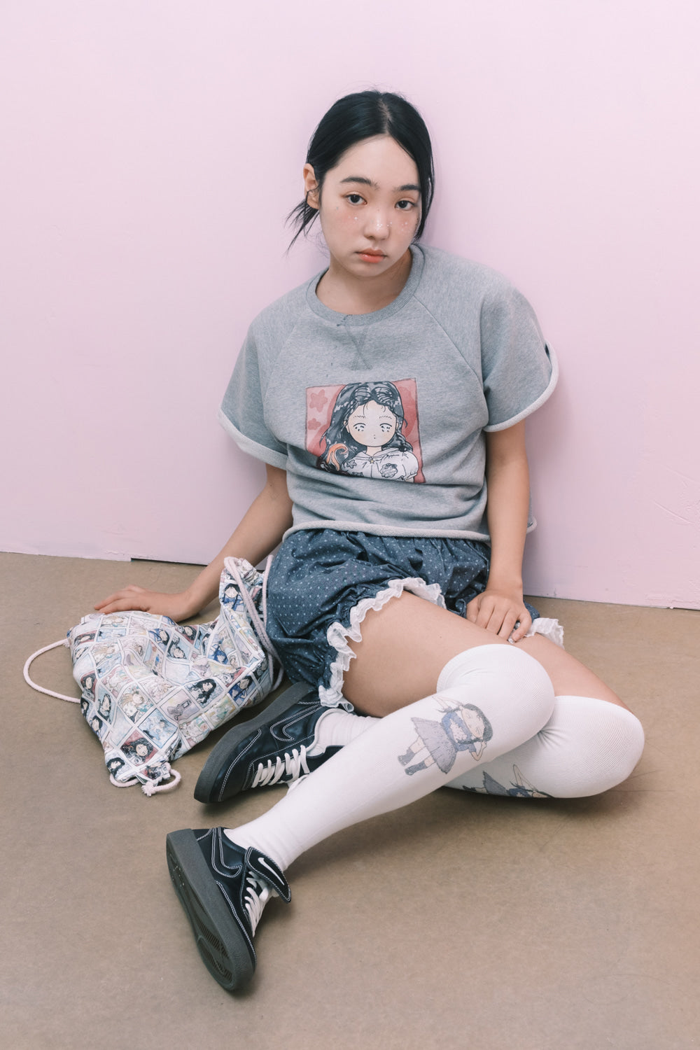 shakiri-ss-25-shakiri-x-namsuru-all-of-us-half-sleeve-sweatshirts-grey-grey-s