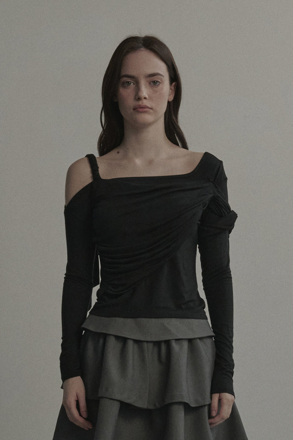 mausoleum-ss-25-ocean-braided-draped-tshirtblack