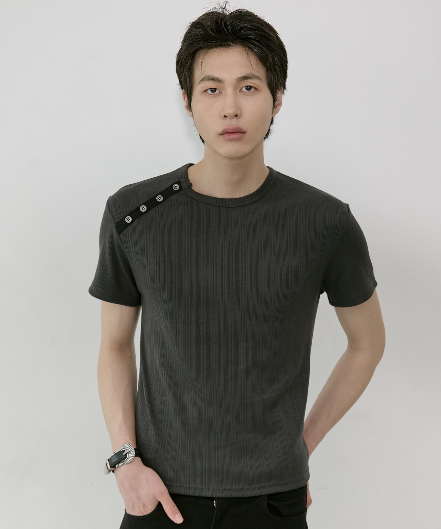 lekim-ss-26-shoulder-button-tee-charcoal-charcoal-s