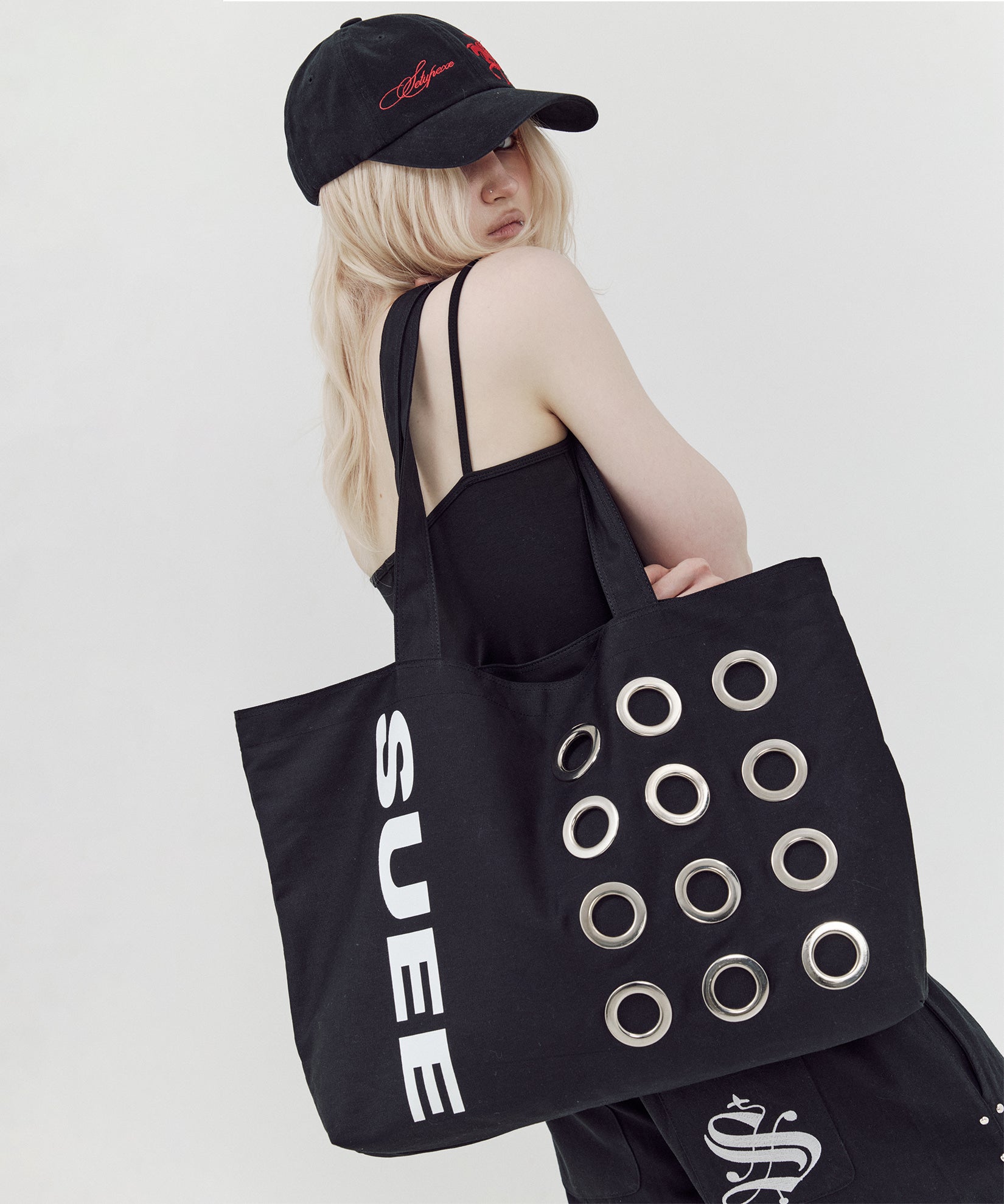 steup-exe-ss-26-bullet-hole-shopper-bag-black-black-s