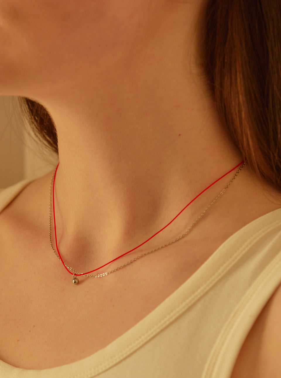 lombrillant-seasonless-point-chain-layered-necris-2-col