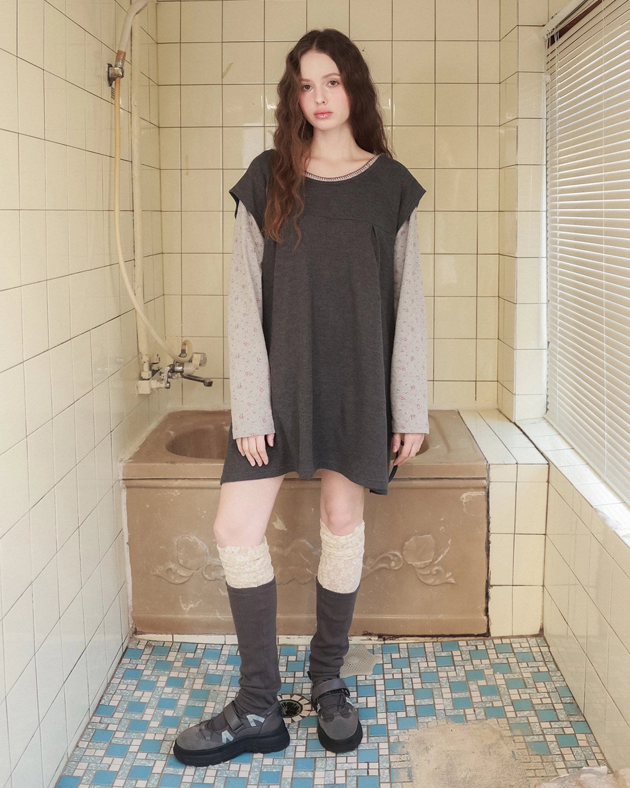 fazed-fw-25-pintuck-waffle-flare-dress-gray-gray-s