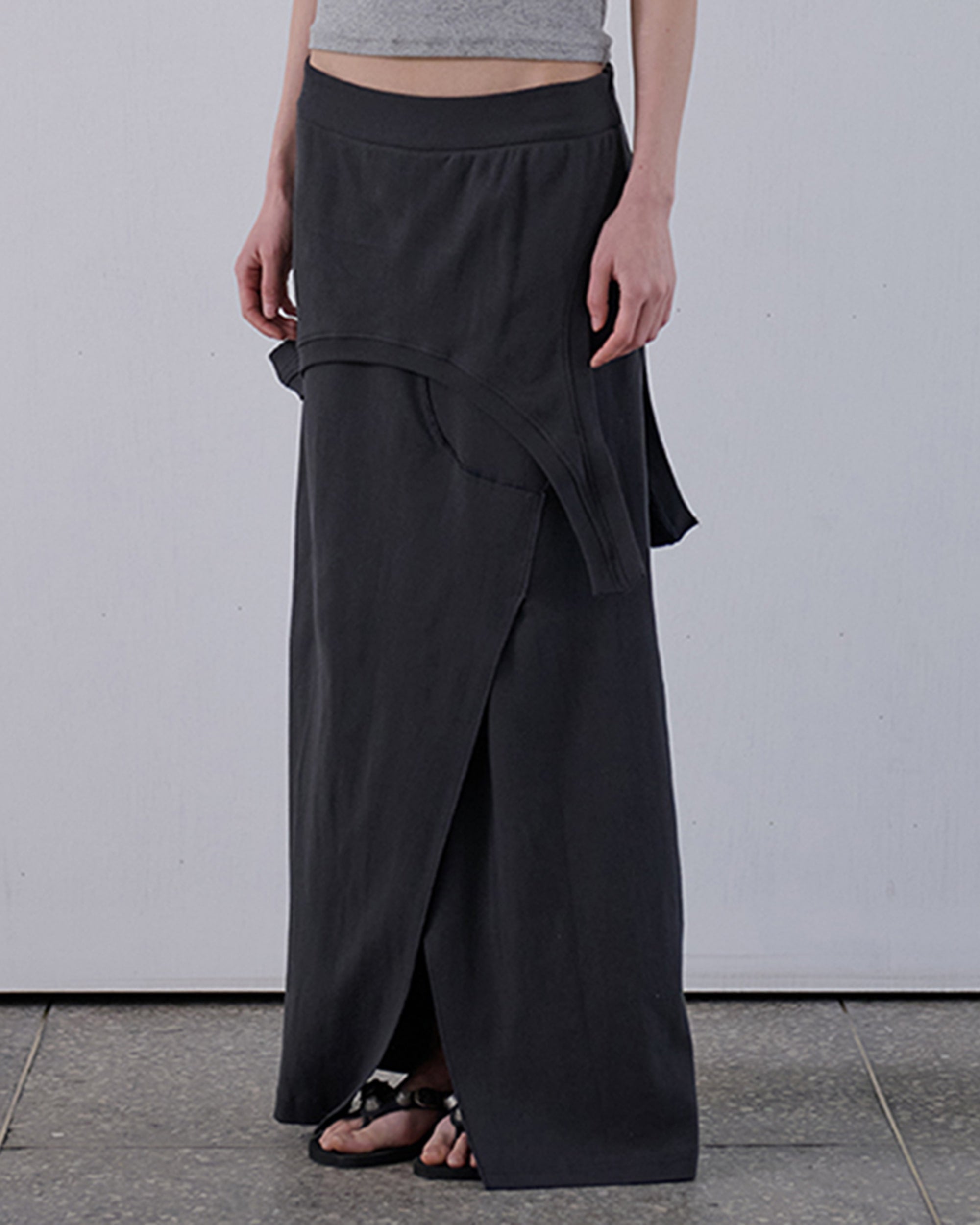 ordes-ss-26-flip-maxi-jersey-skirt-charcoal-charcoal-s
