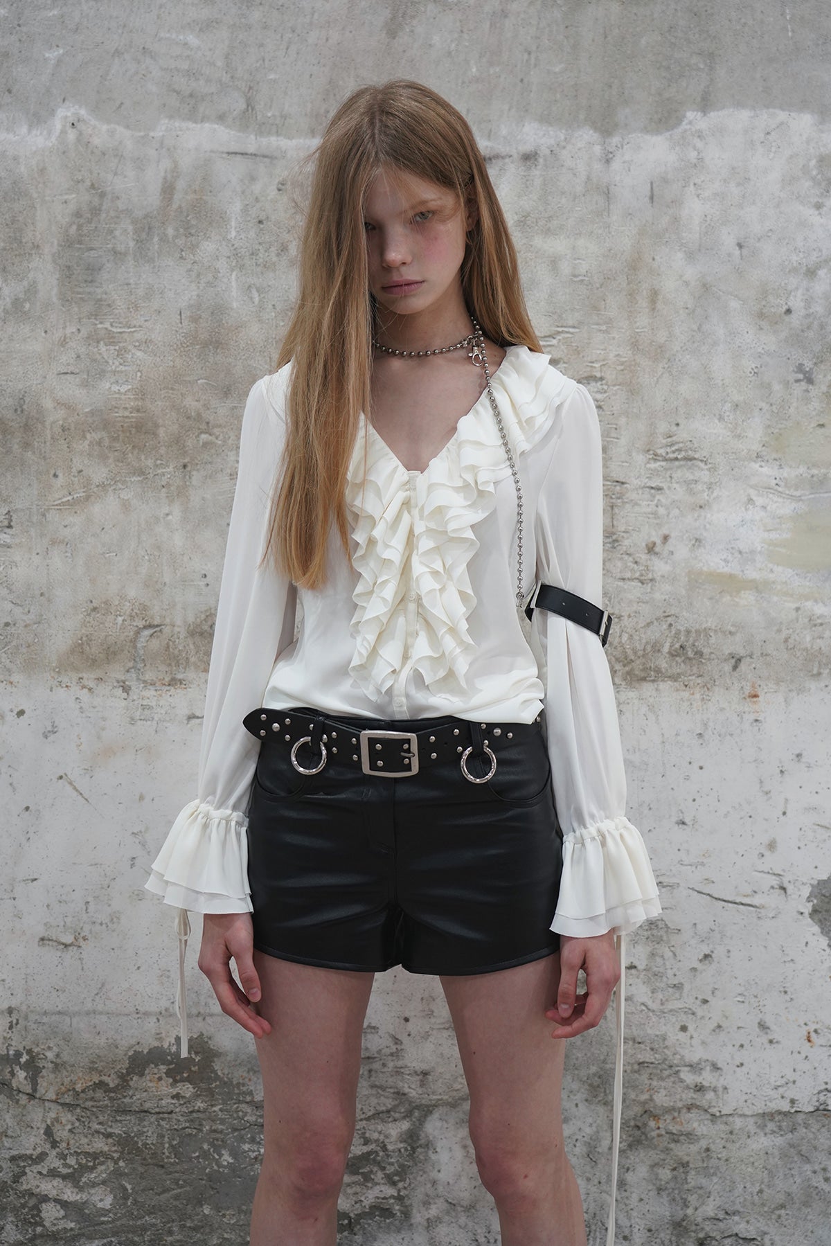 dared-fw-25-layered-ruffle-blouse-white-white-s
