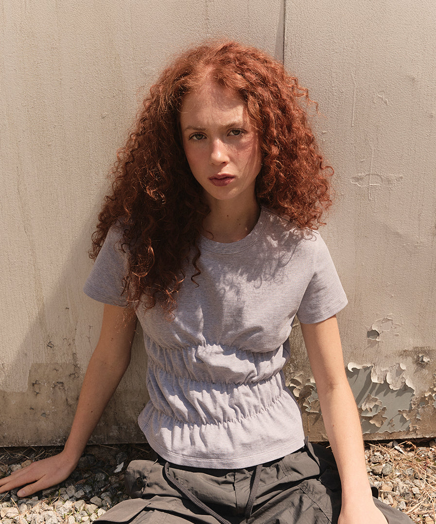 ordes-ss-25-wave-shirring-half-tee-grey