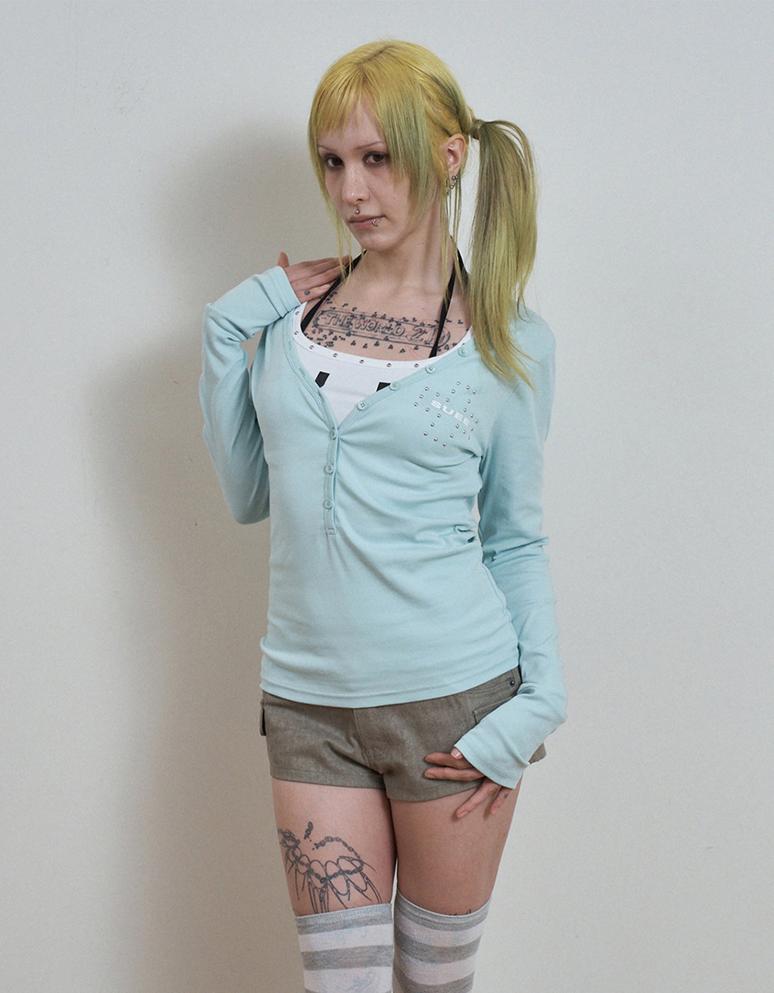setup-exe-fw-26-deep-v-neck-button-top-mint-mint-s