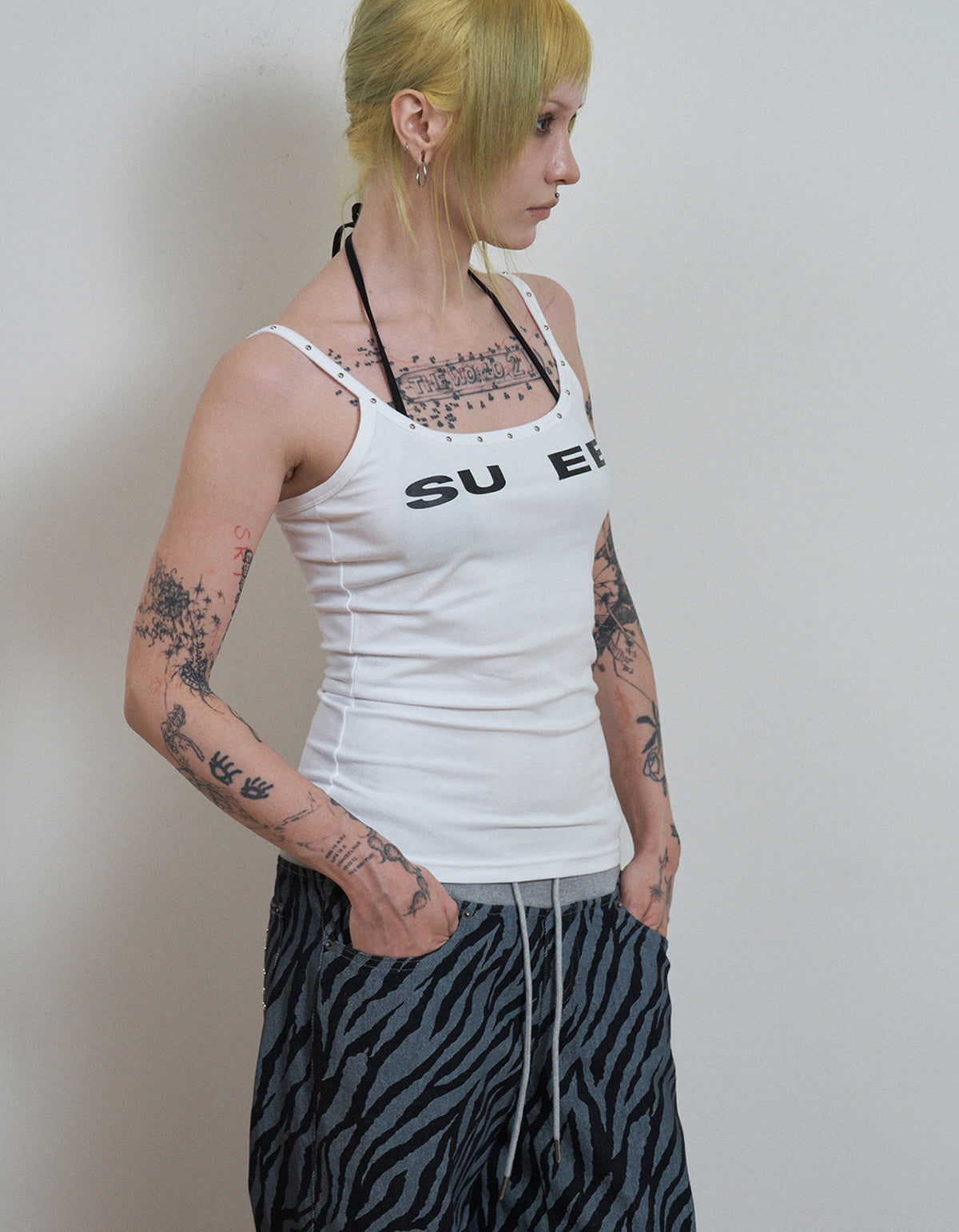 setup-exe-fw-26-su-ee-studded-sleeveless-white-white-s