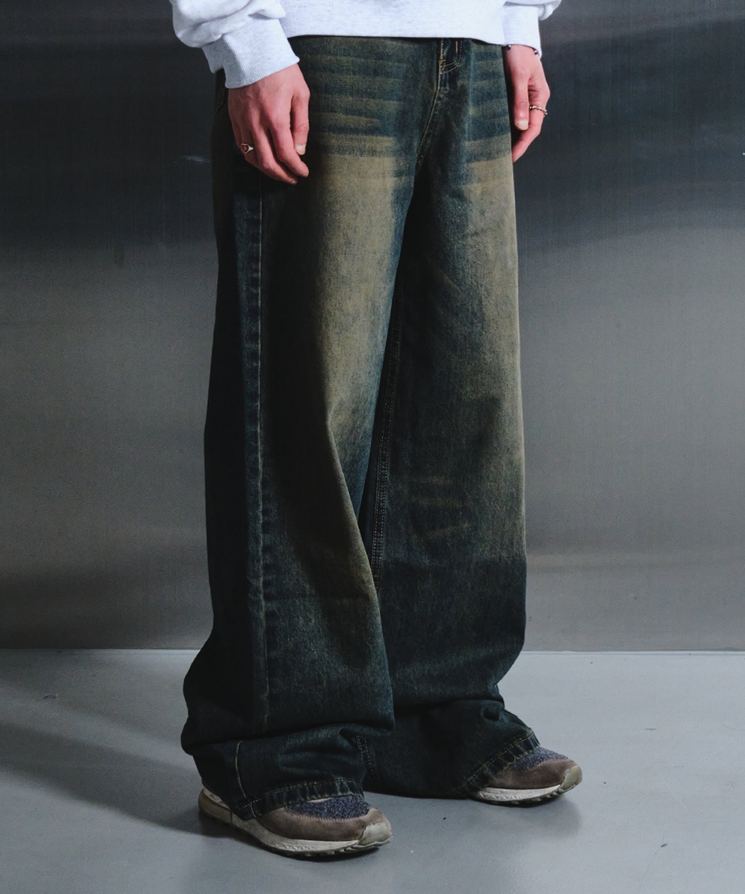 dwscompany-ss-25-double-washed-wide-denim-pants-(washed-blue)